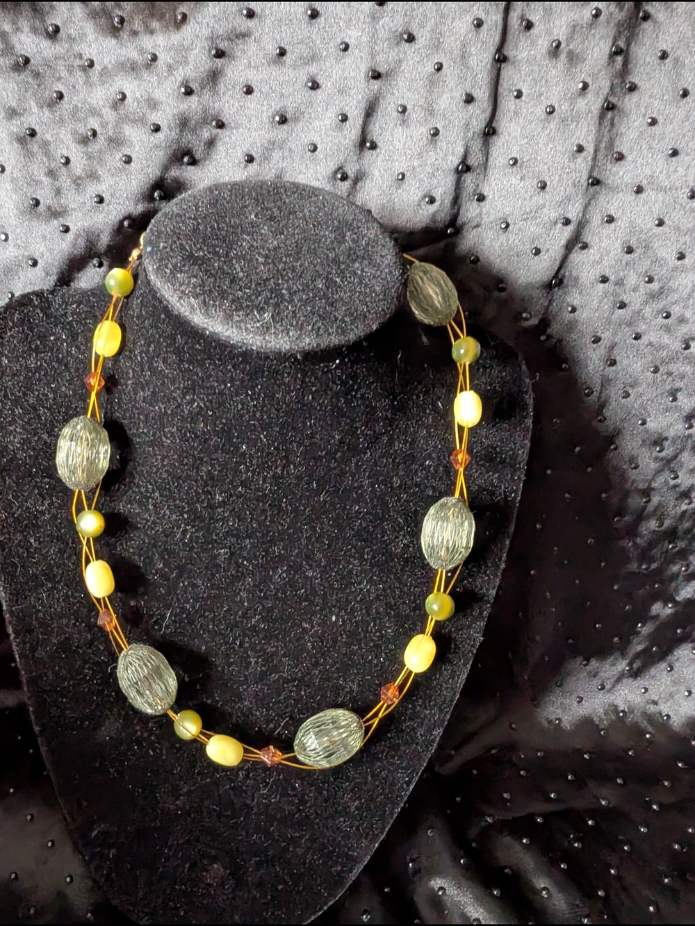 Vintage Green and Yellow and Orange Beaded Women's Necklace #60